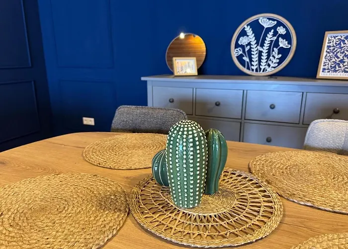 Corporate Comforts Апартаменты *